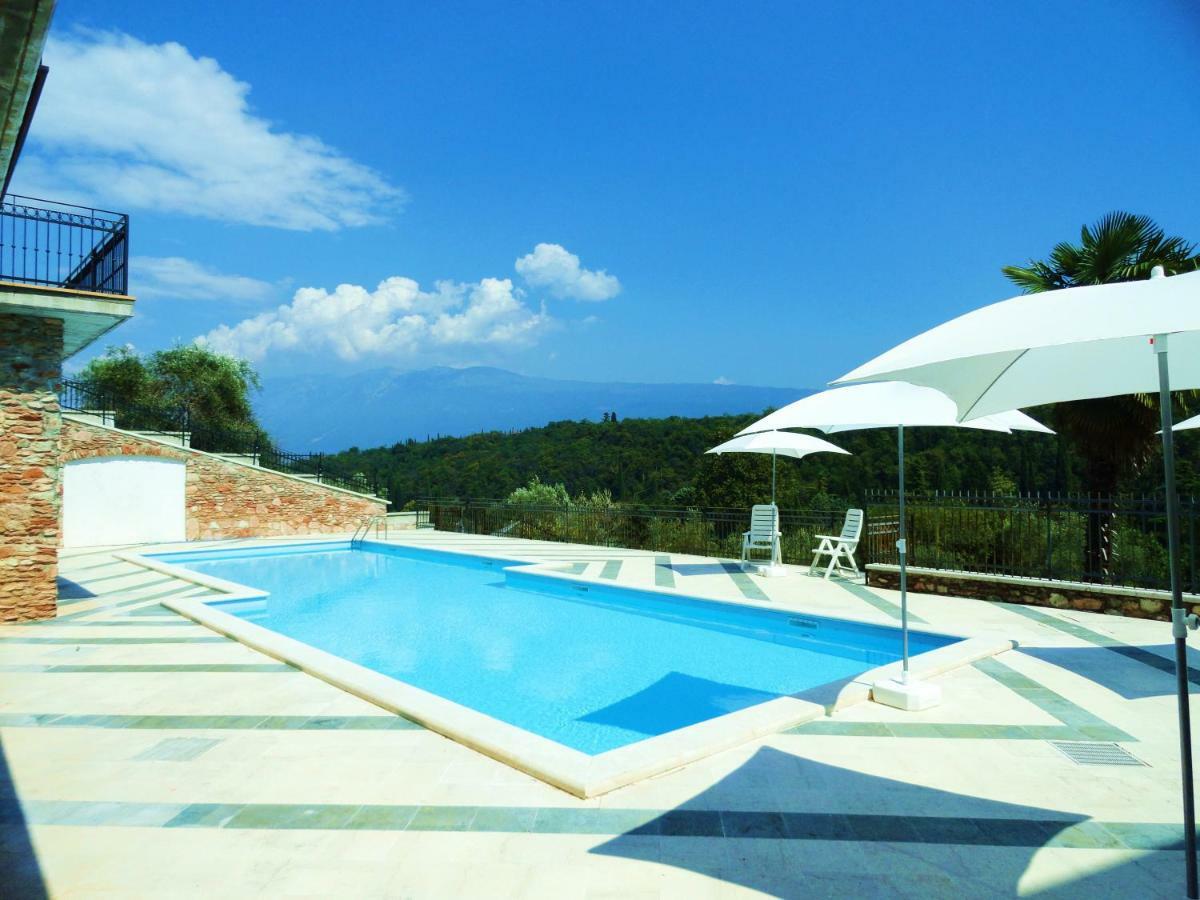 Albatros Appartement *